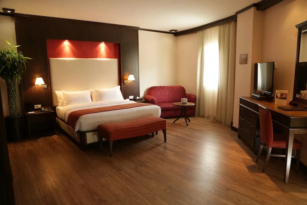 Golden Lili Resort & Spa
