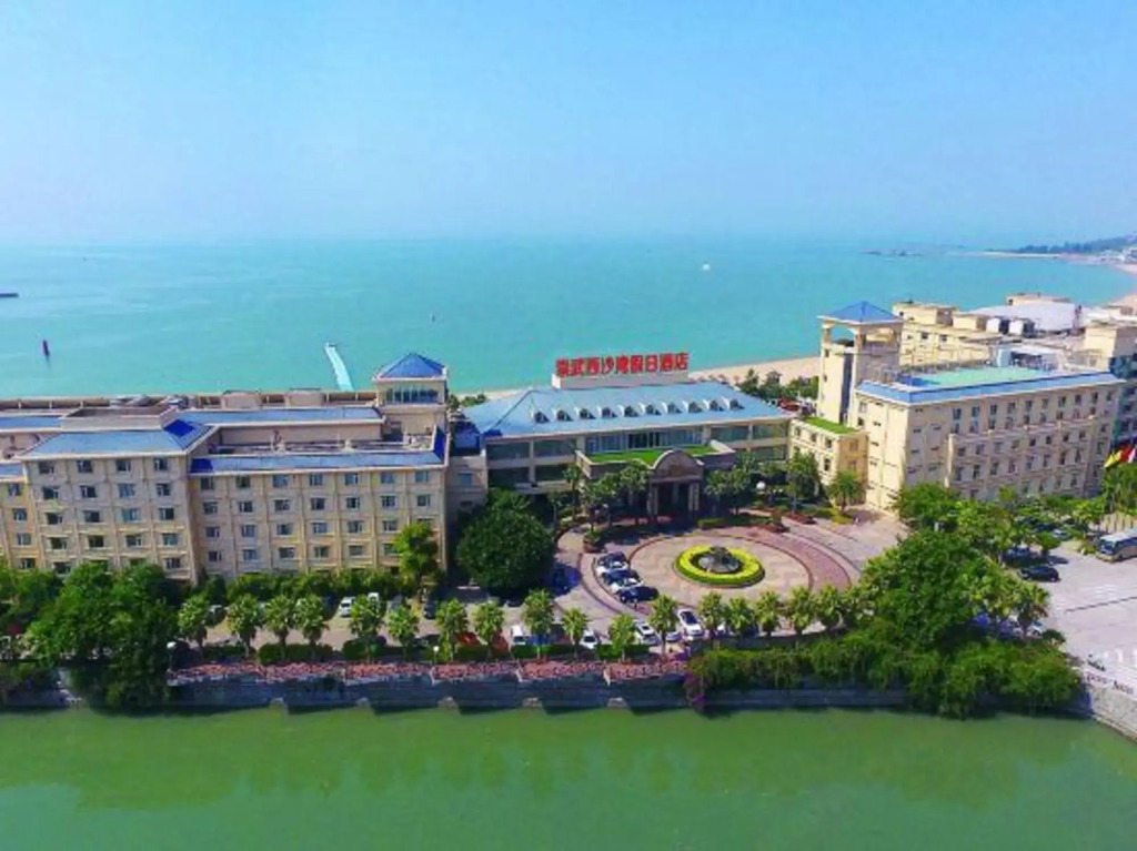 West Gulf Holiday Hotel