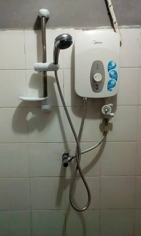 2Coconuts Hostel