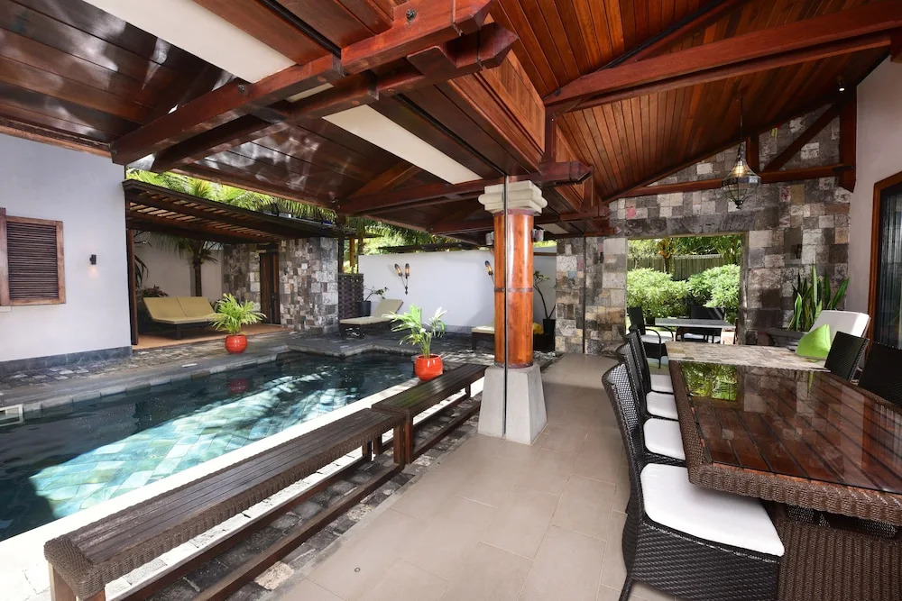 Sankhara Luxury Private Beach Villas