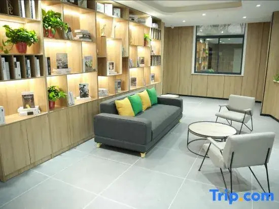 Shankee Tea Style Hotel (Suqian Hubin Xinqu Santai Mountain Park)