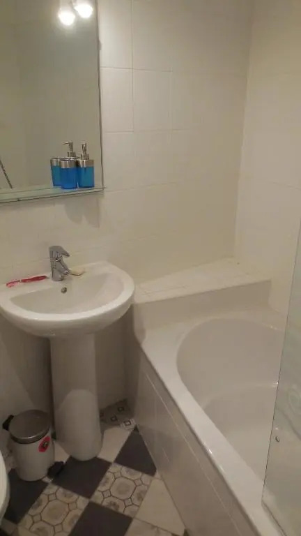 GÎte indépendant dans une villa -Vue et accès direct mer - avec 3 chambres et 3 grandes terrasses