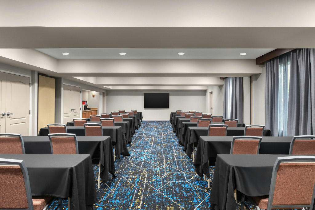 Hampton Inn & Suites Fresno