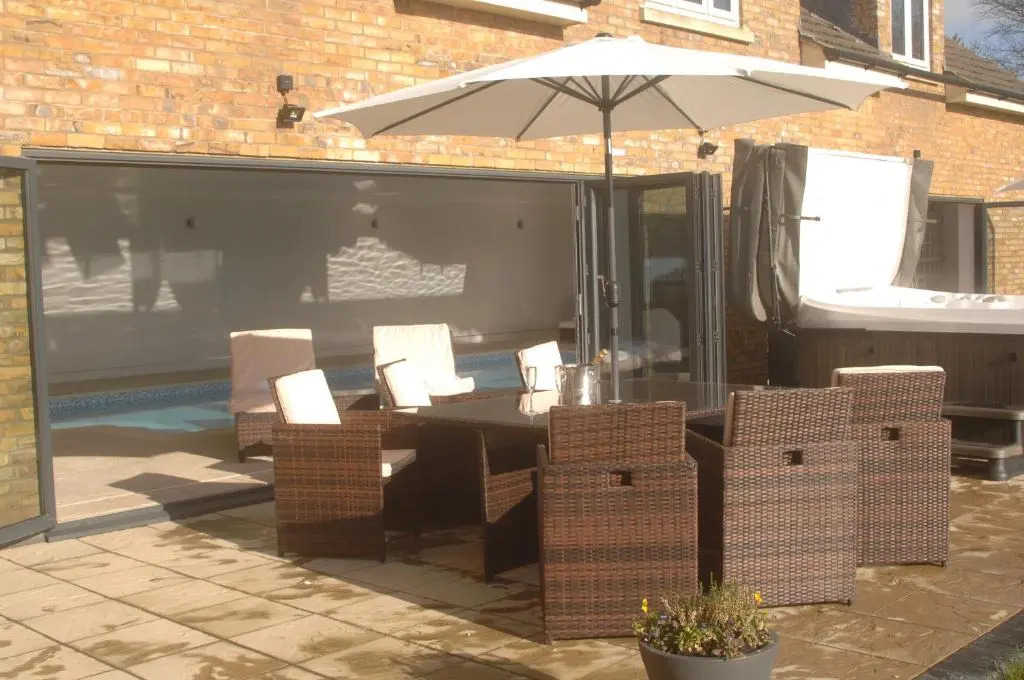 Woodhouse Farm Lodge