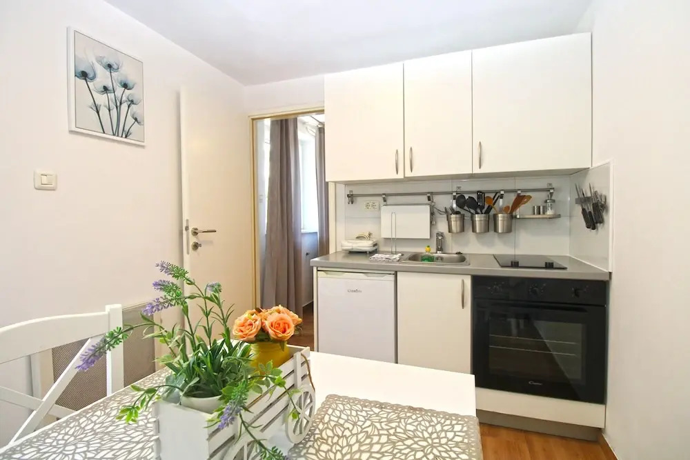 Apartment 1278