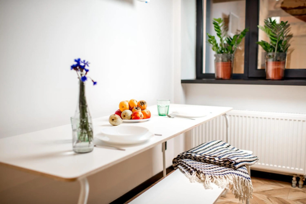 Rynok Square apartment 2
