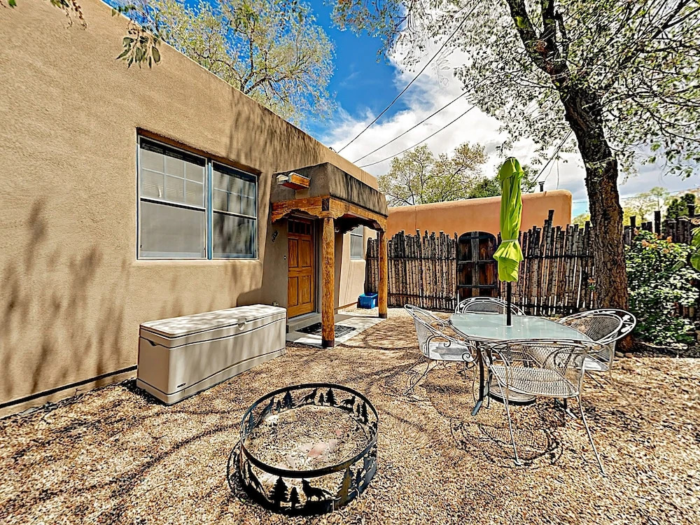 New Listing! Modern Adobe Condo W/ Fireplace Condo