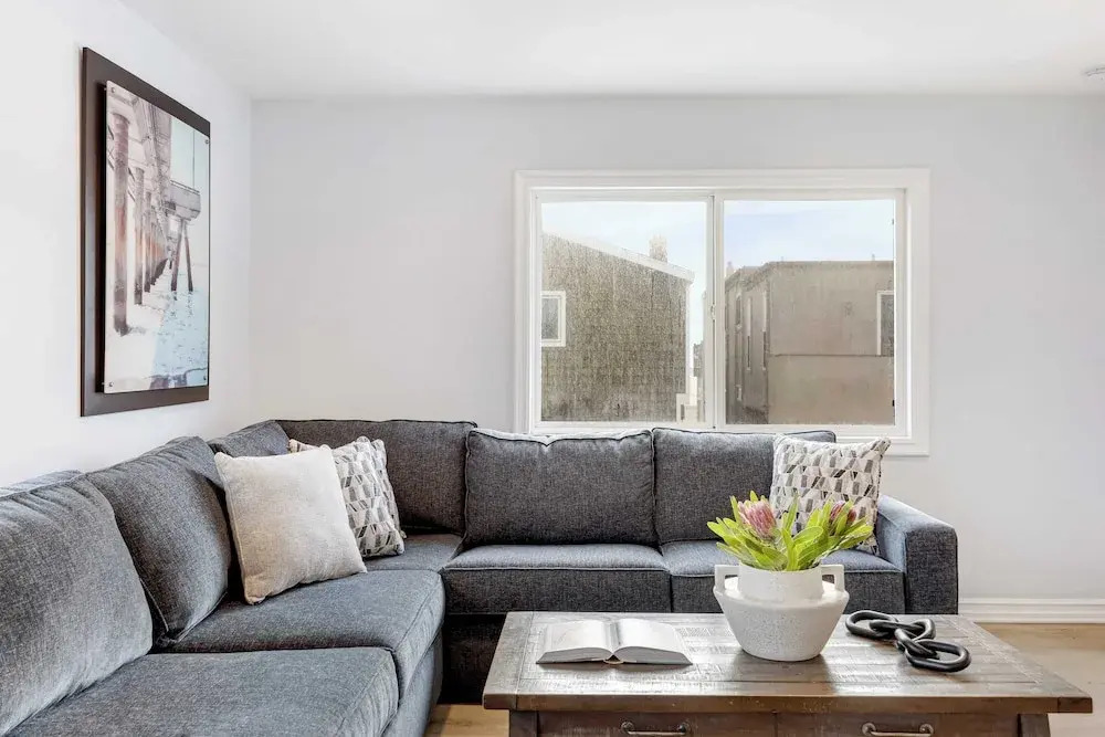 Sandy and Shelly by Avantstay Sleeps 18 Near Beach, Shops & Eateries Ocean Views + Patio