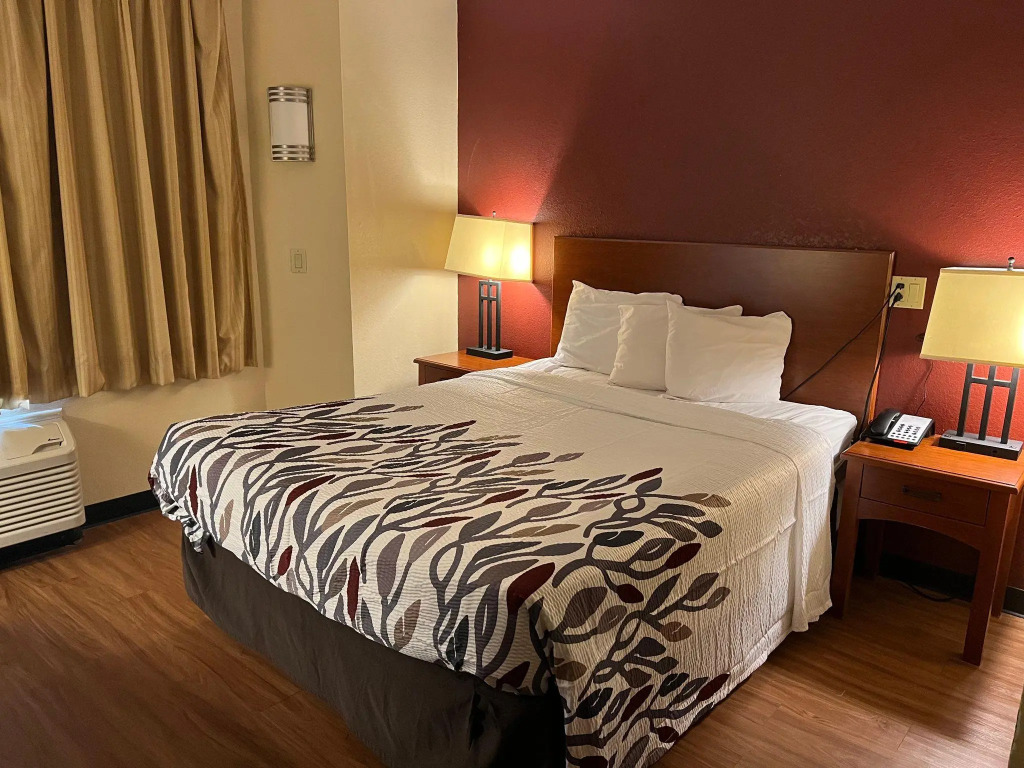 GreenTree Inn - IAH Airport JFK Blvd
