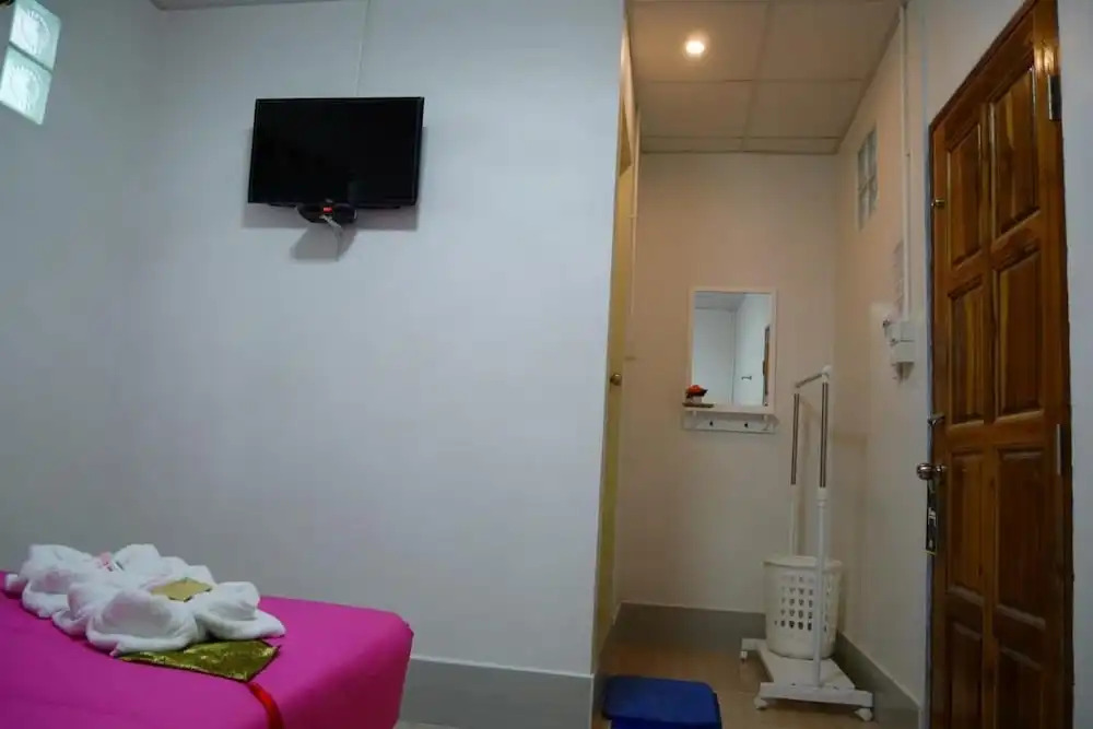 Nawee Guesthouse Sairee - Hostel