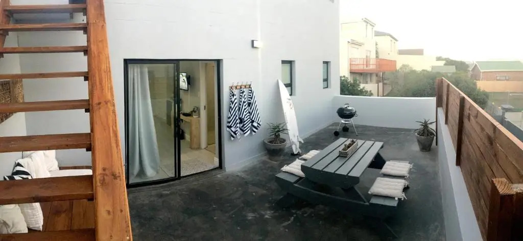 Lower Point Surf Studio