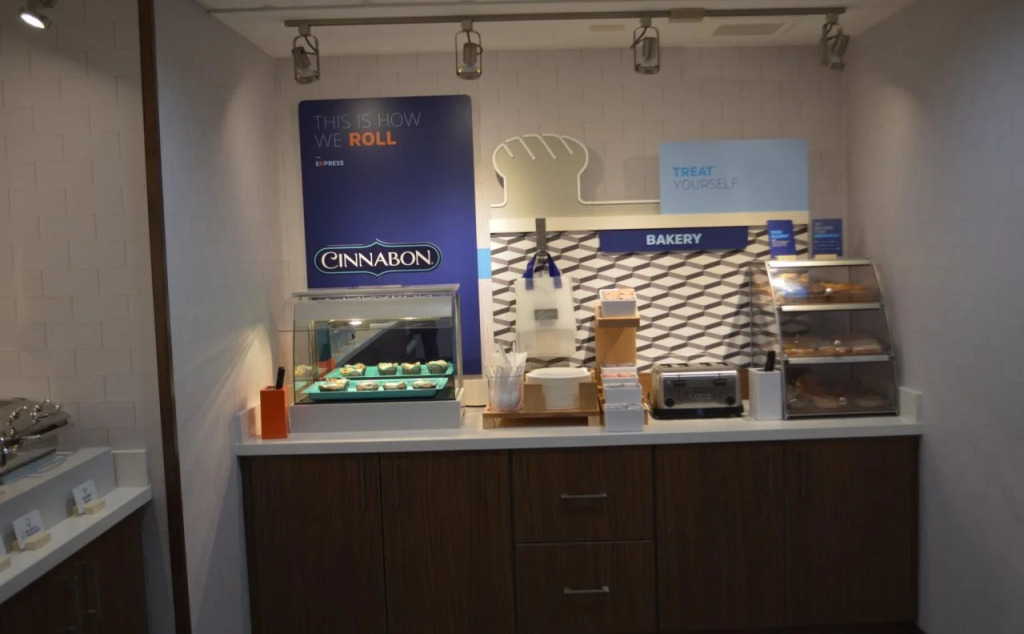 Holiday Inn Express Hotel & Suites Bismarck by IHG