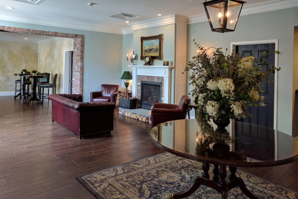 The Century House Latham - North Albany, an Ascend Collection Hotel