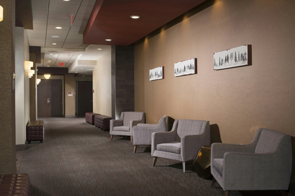 The Broadway Columbia - a DoubleTree by Hilton Hotel