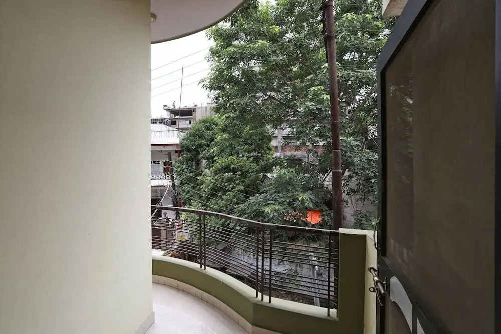 FabHotel Paradise Inn by OYO Rooms