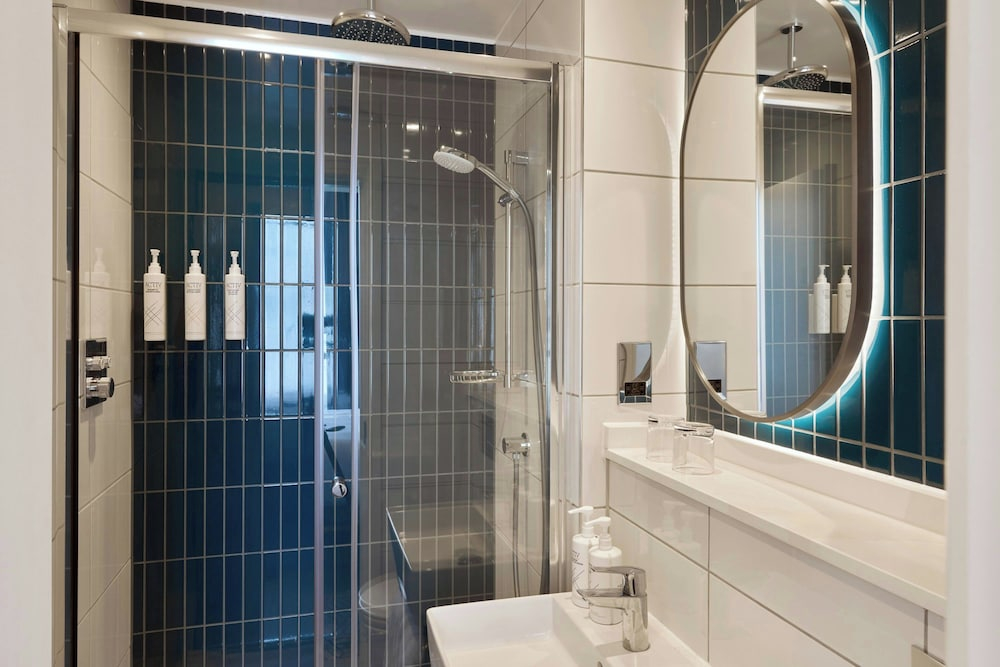 Four Points Flex By Sheraton London Victoria
