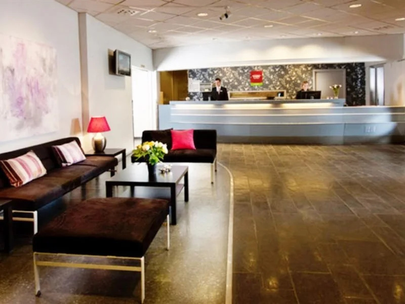 Thon Hotel Høvik