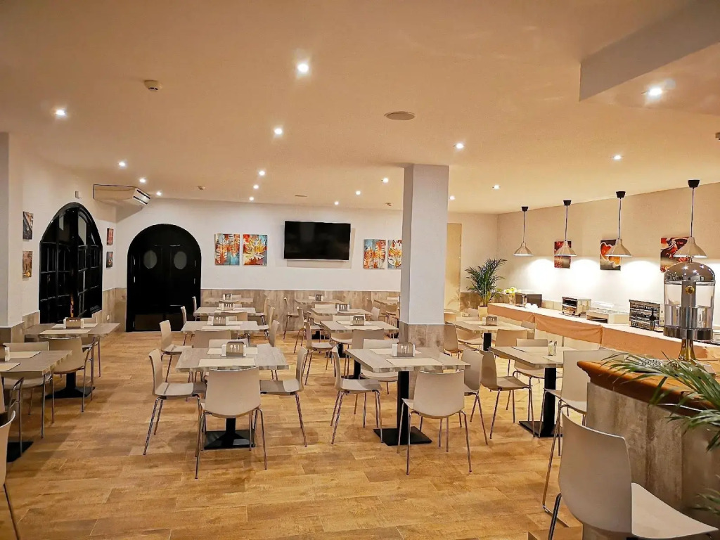 Apartamentos Puerta del Sur