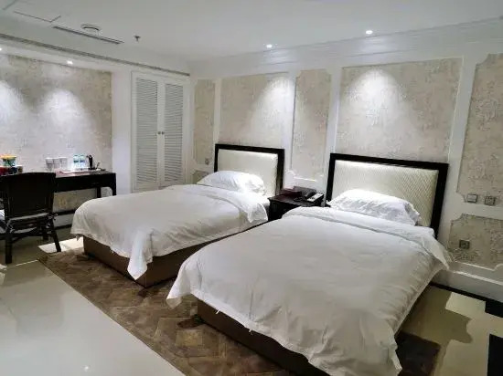 Emperor Boutique Hotel (Shangqiu Shenhuo Avenue)