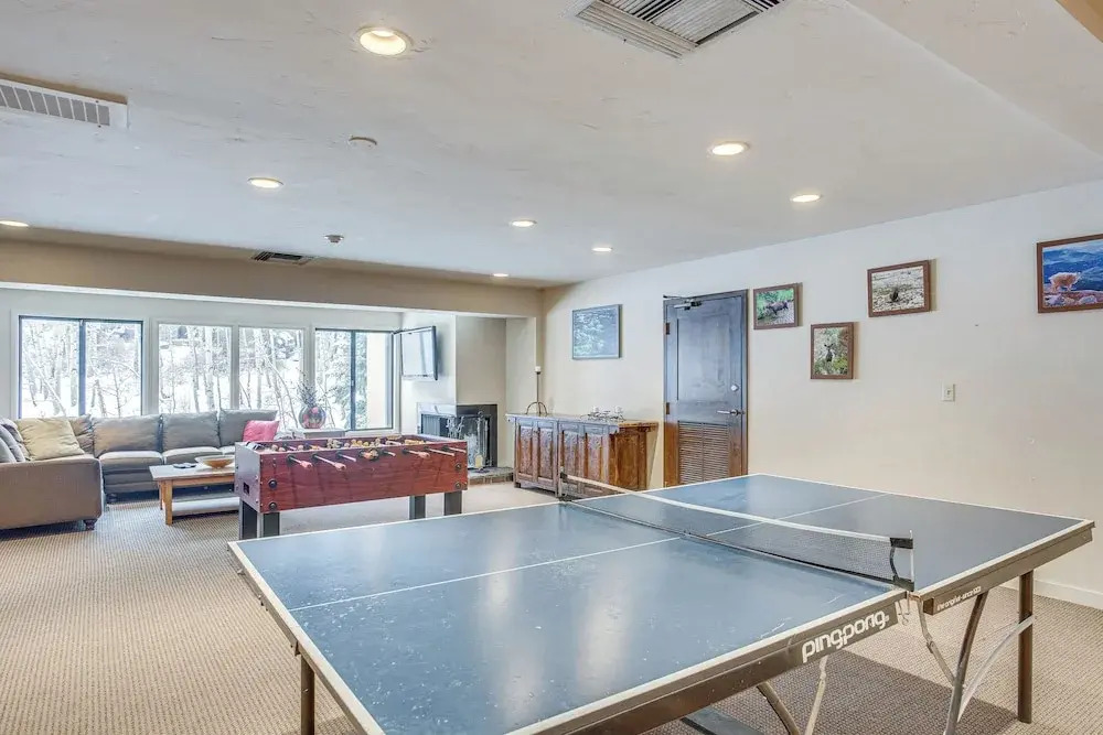Remodeled Vail Condo w/ Hot Tub Access!