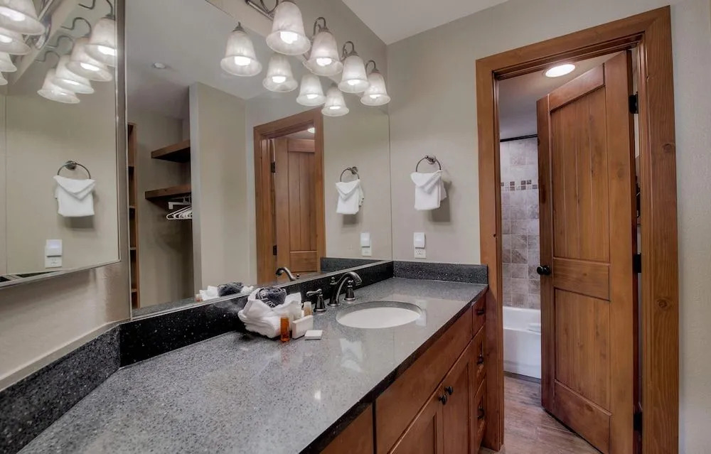 Revette Retreat