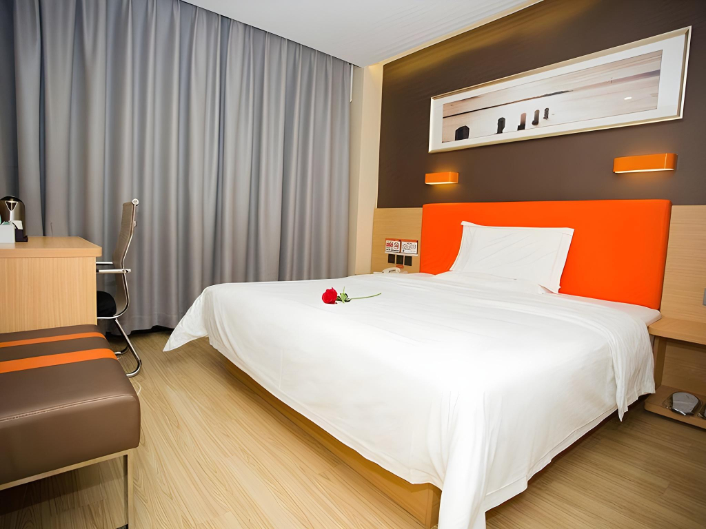 7 Days Inn Premium Beijing Dongzhimen Airport Express Station