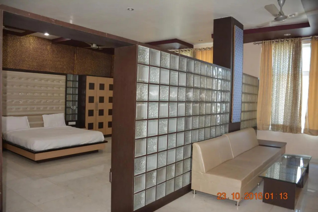 Hotel Vishnu Vilas