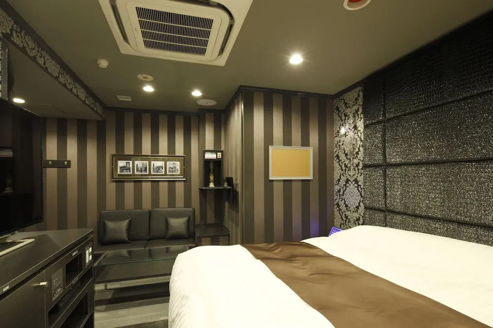 Hotel Waltz Okazaki