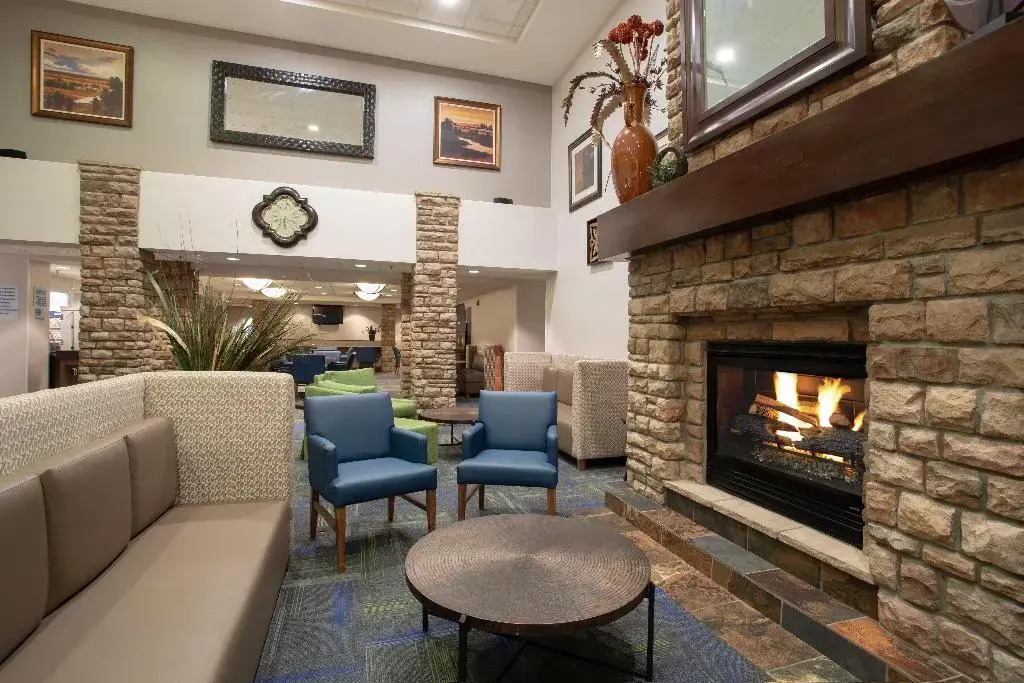 Holiday Inn Express Hotel & Suites Littleton by IHG
