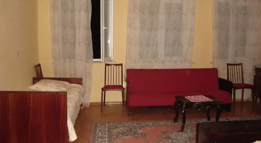 Hostel Mana