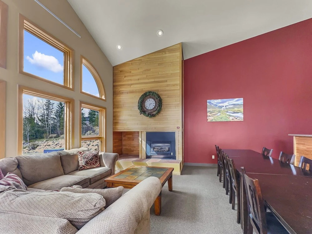 303d Dillon Bay 2br Awesome Views 2 Bedroom Condo by RedAwning