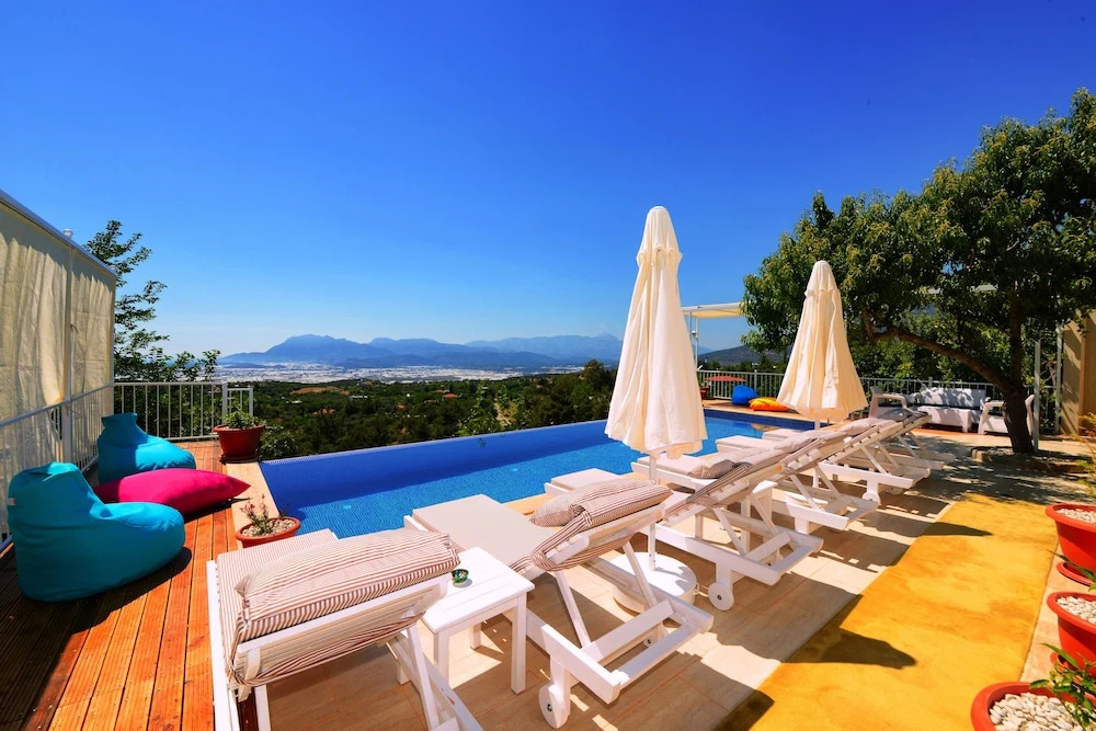 KAL3100 Villa Murat 3 Bedrooms