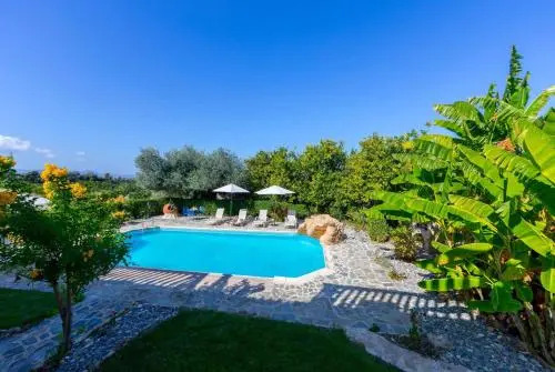 Villa Antonis