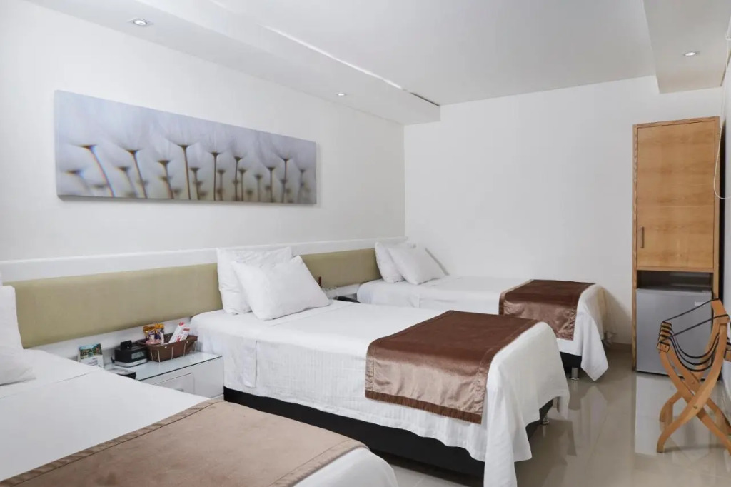 Hotel Zona A