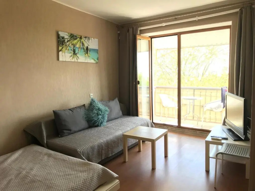 Apartment on Chernomorskaya 2a