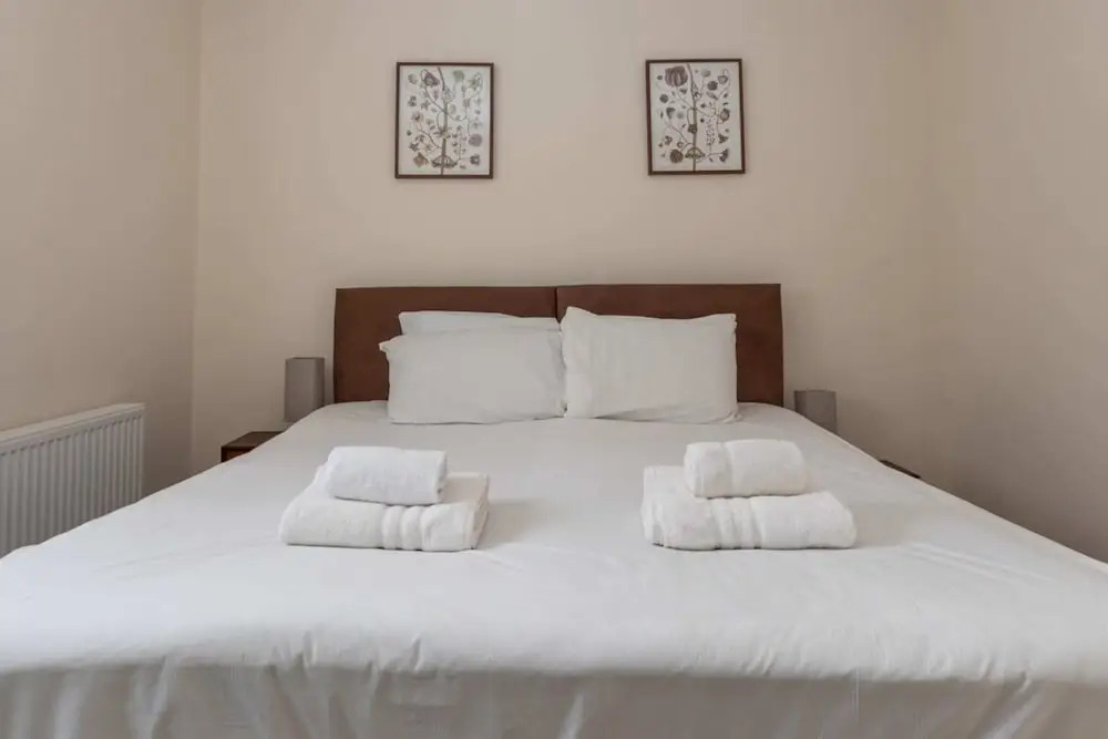 Bright & Contemporary 1bedroom Annexe - Herne Hill!