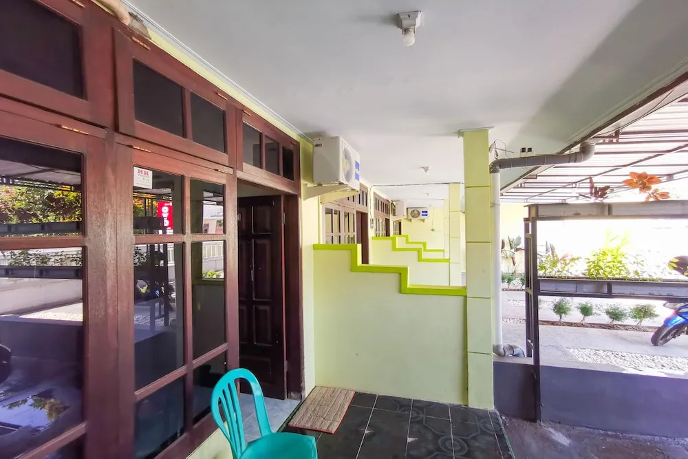 A&a Inn by OYO Rooms