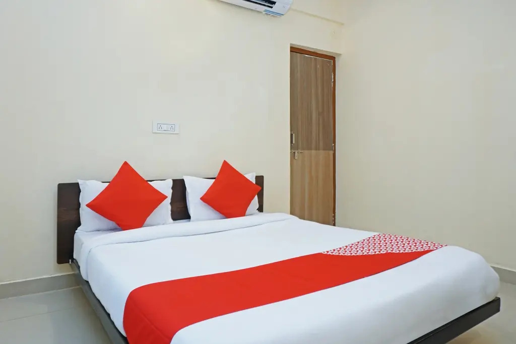 Srh Executive by OYO Rooms