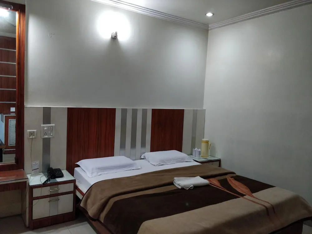 Hotel Yatrik