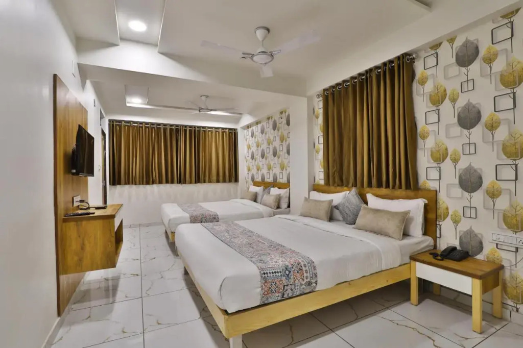 Hotel SR Rooms
