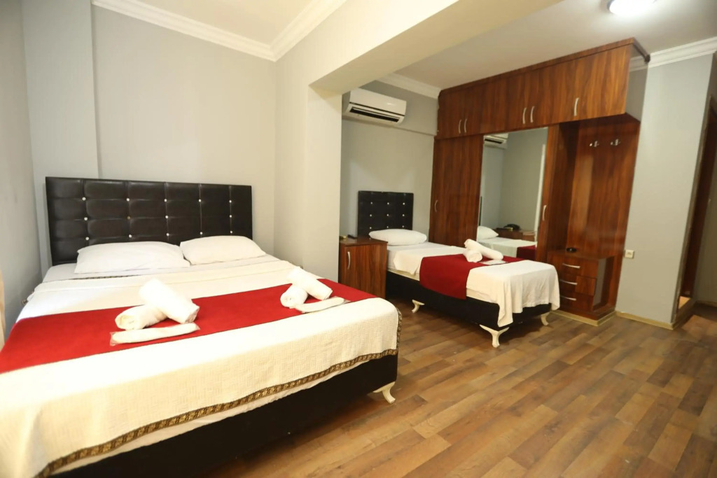 BALŞEN HOTEL