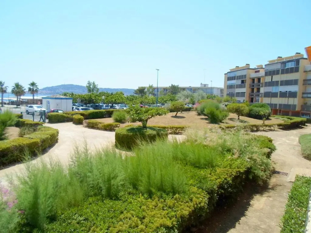 Appartement Balaruc-les-Bains, 3 pièces, 4 personnes - FR-1-503-68