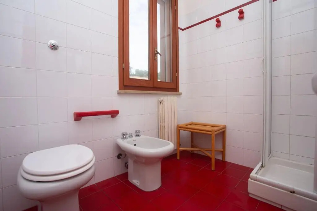 N57 - Numana, Villa Con Giardino a 200mt Dal Mare