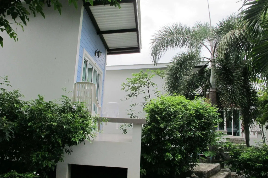 Charlies Bungalows