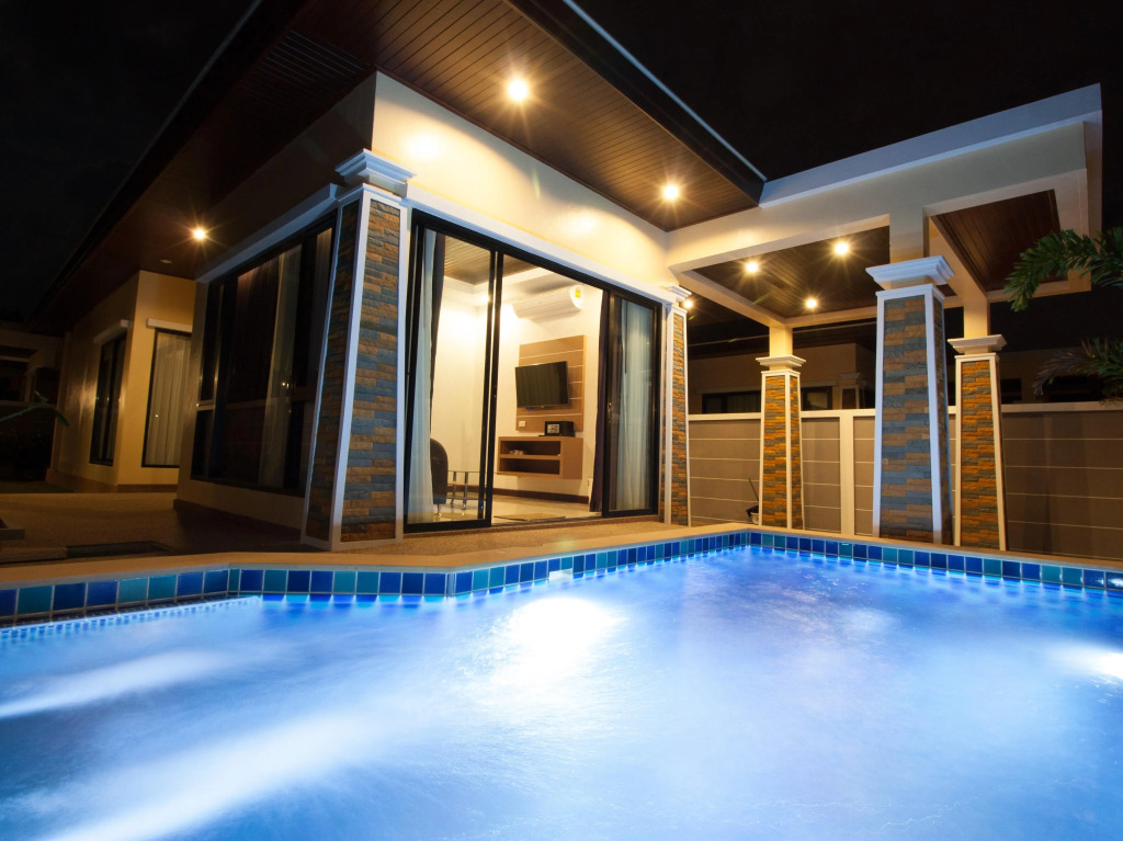 Aonang Oscar Pool Villas