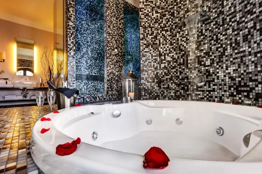 Dharma Luxury Hotel & SPA