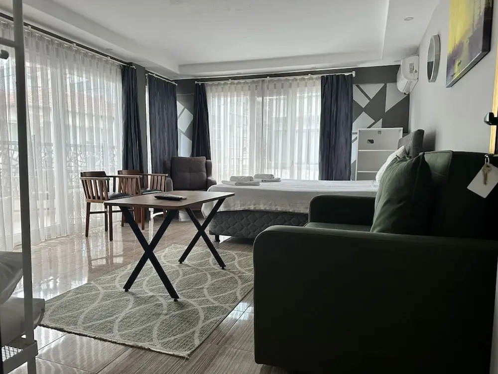 Lion Boutique Hotel