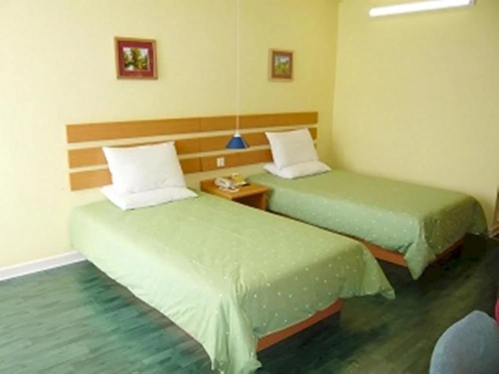 Home Inn Hohhot Hulun Buir South Road