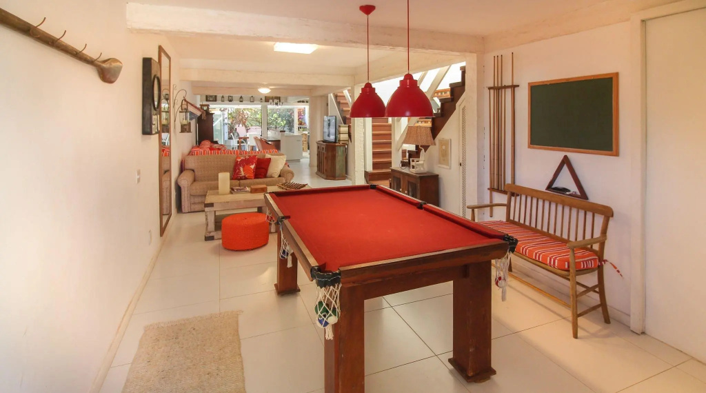 Casa em Condomínio Privado na Beira da Praia por Luxury Rentals
