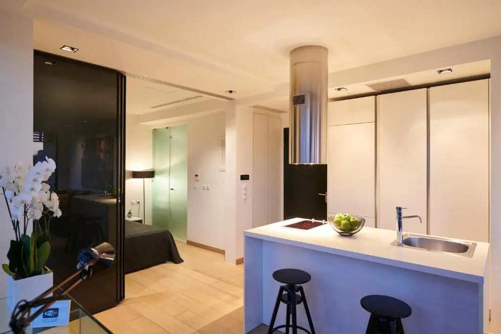 Ma Maison Nο 4, Downtown Loft , Short Walk to Acropolis, Ultra high speed Internet 500 Mbps, Parking upon request, 1' from metro station